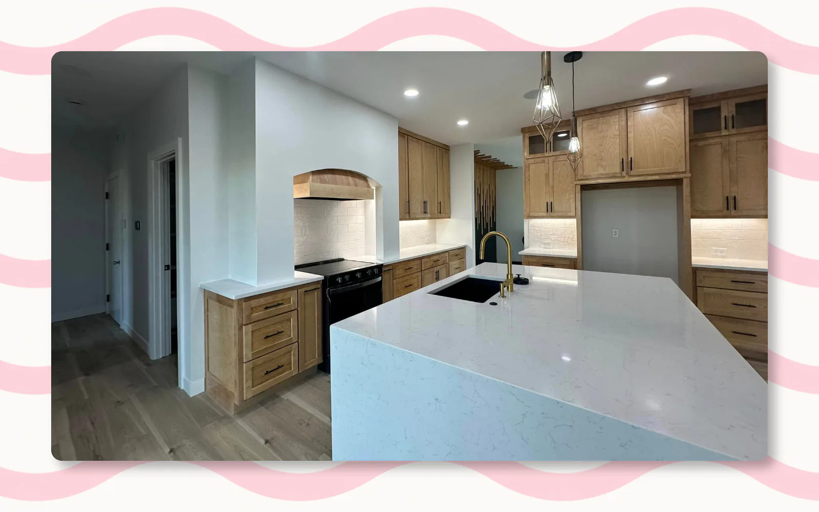 Move-out kitchen clean completed by Tidy KC