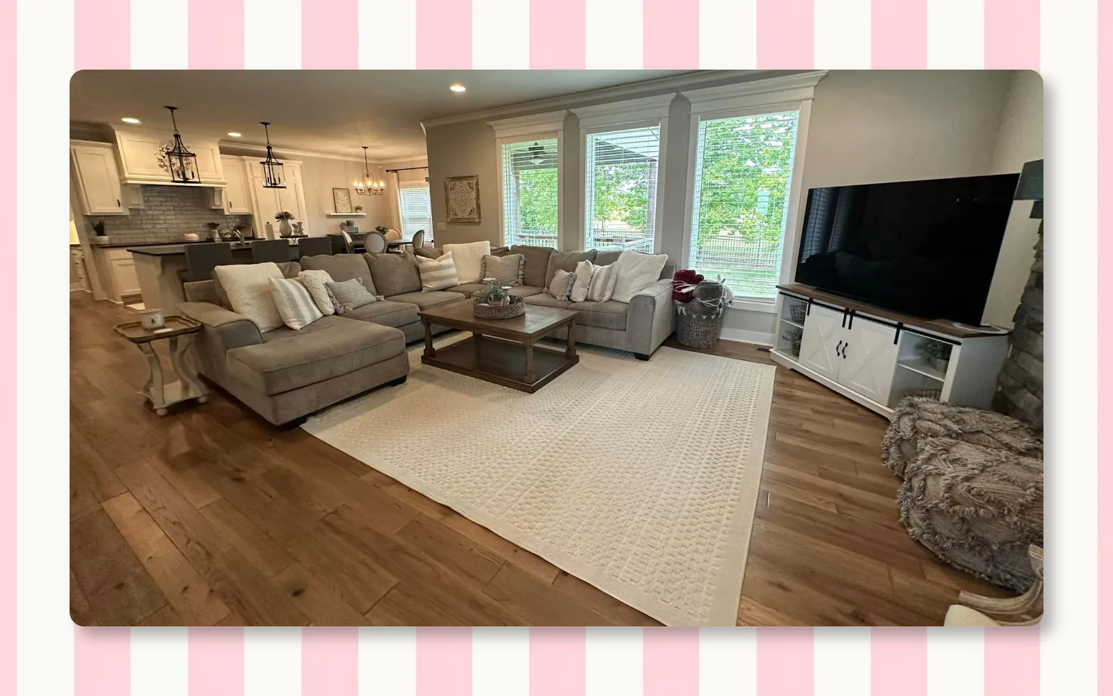 Residential living room cleaning completed by Tidy KC