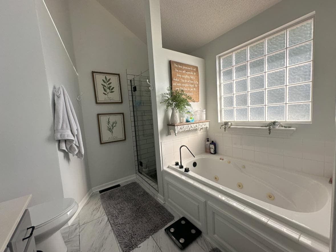 A warm real home detail cleaned by Tidy KC